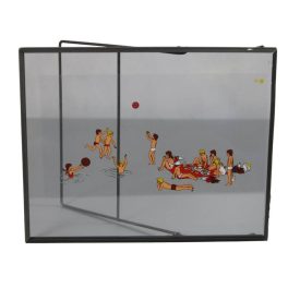   Áttetsző retro diavetítő kép fém keretben. Strand&labda