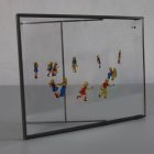 Áttetsző retro diavetítő kép fém keretben. Játszó gyerekek