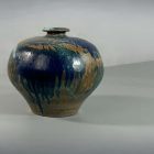 Nagyméretű, duci kék samott váza