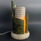 Posztmodern márvány asztali lámpa — Memphis stílus, 1980-as évek