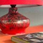 Felújított piros iparművészeti kerámia lámpaalj – búra külön rendelhető 