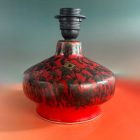 Felújított piros iparművészeti kerámia lámpaalj – búra külön rendelhető 