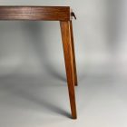 Felújított mid-century tömörfa lerakó asztalka 