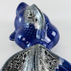 Spanyol kobaltkék kézzel festett KOI hal pár – vintage kerámia falidísz / plasztikus hal szobrok